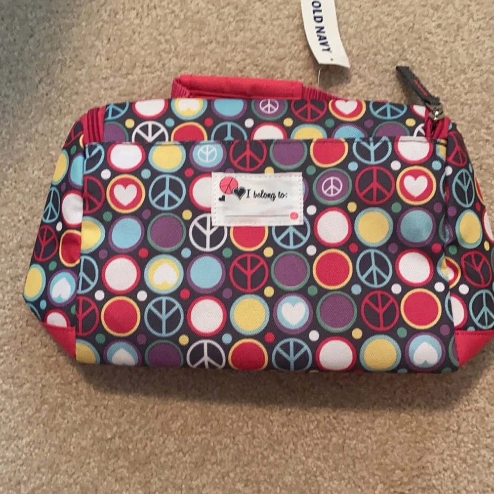 Backpack & Lunchbox Bundle - Picture 6 of 7